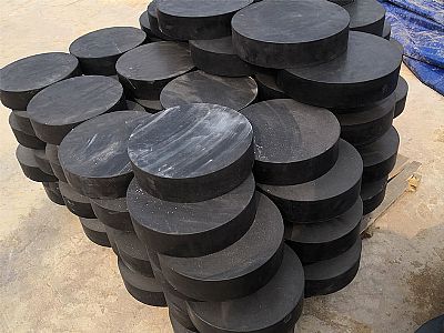 南丹县板式橡胶支座由若干层橡胶片与薄钢板经加压硫化